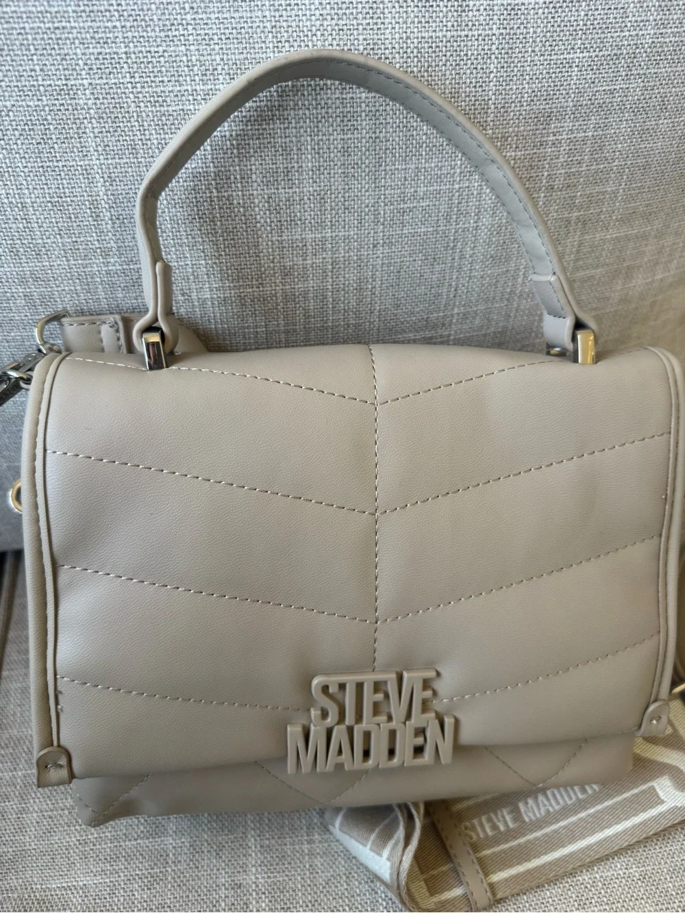 Steven Madden tan crossbody bag NWT